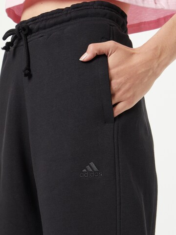 ADIDAS SPORTSWEAR Zúžený Sportovní kalhoty 'All Szn Fleece' – černá
