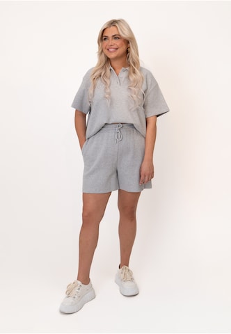 OH APRIL Shirt 'Noa' in Grau