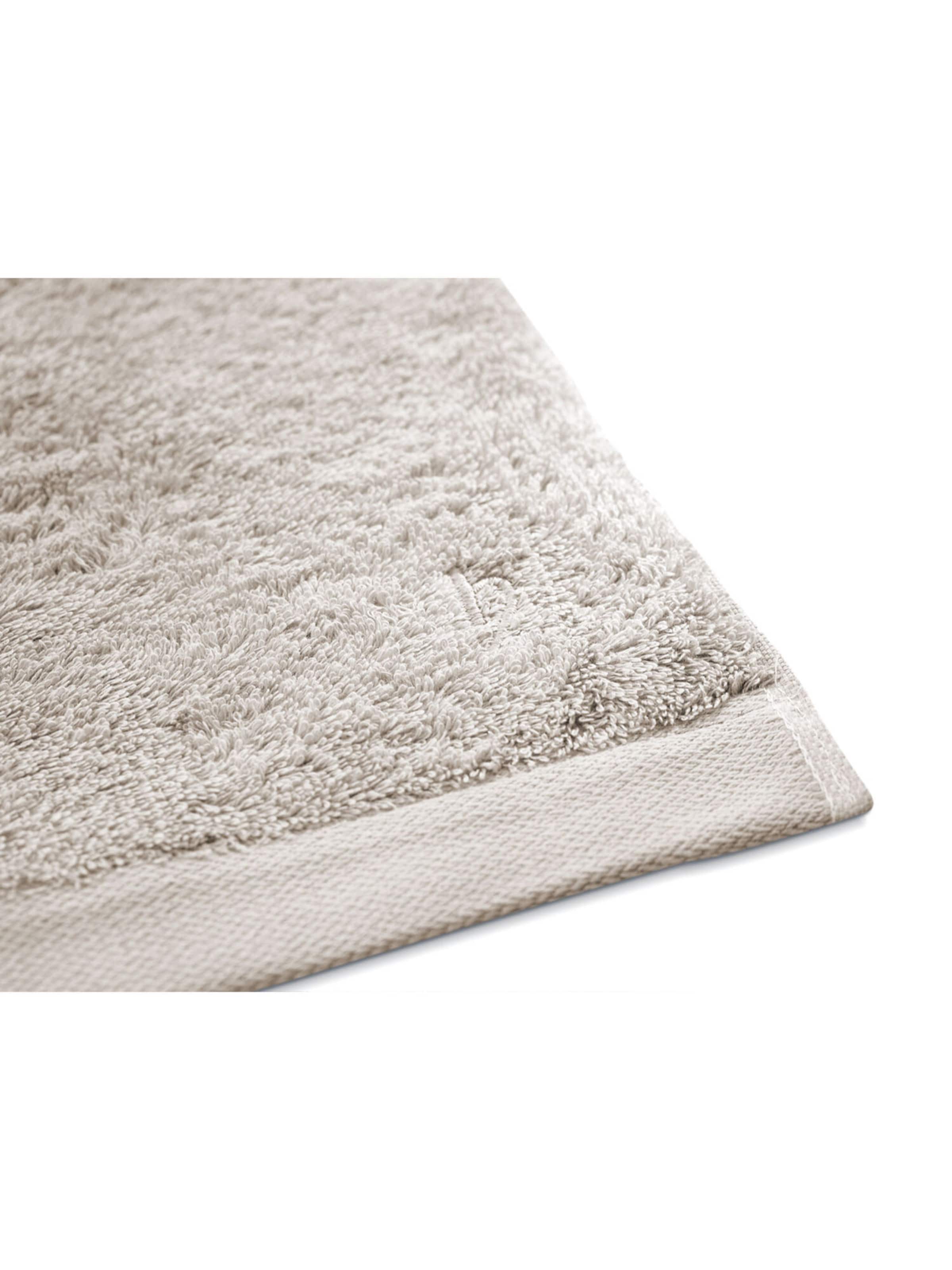 Herzbach home Set in Beige