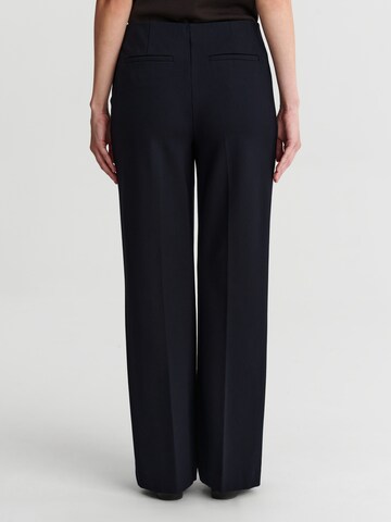 Wide leg Pantaloni cu dungă 'Larete' de la TATUUM pe albastru