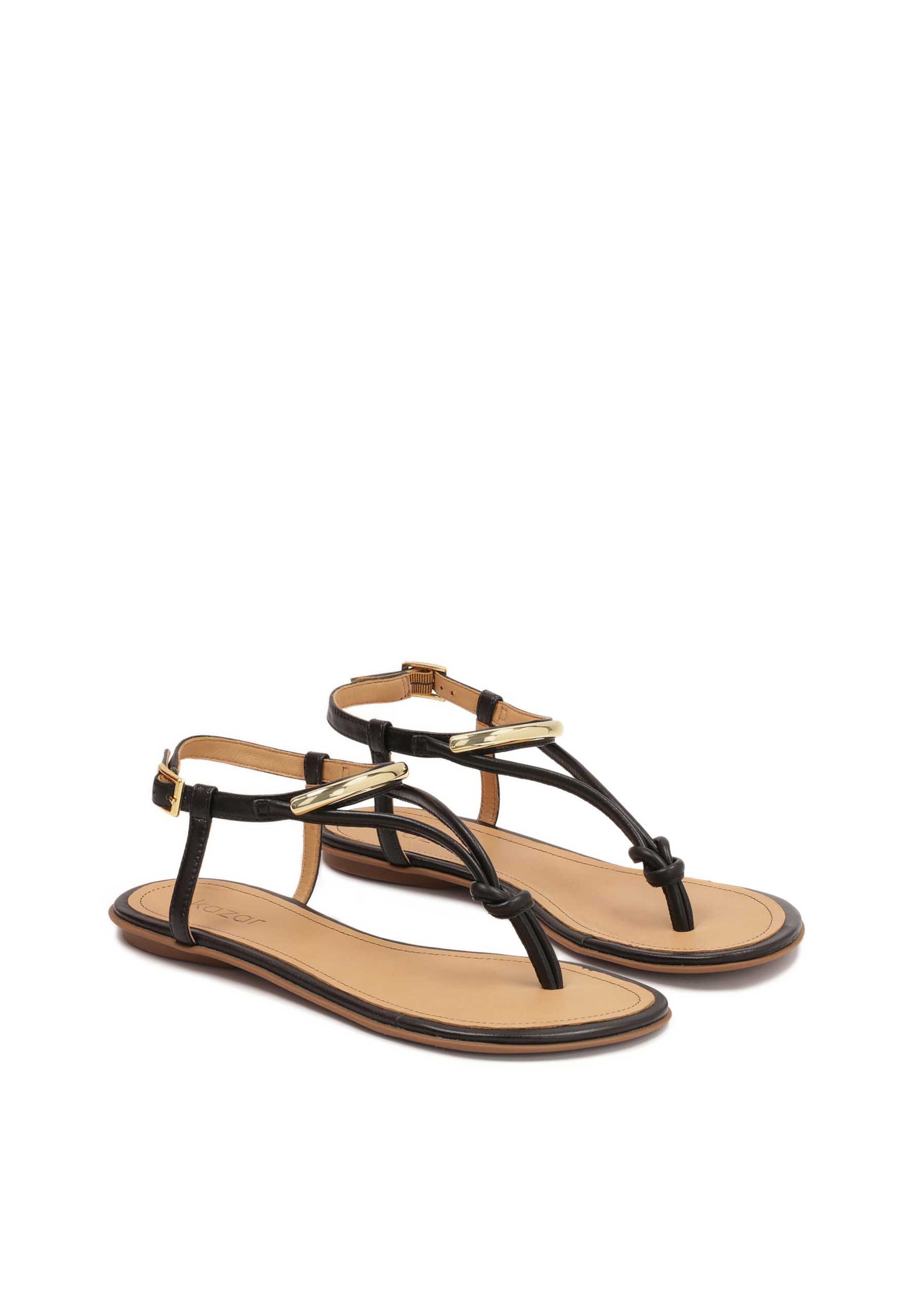 Kazar Varbavaheplätu, värv must