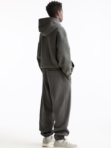 Pull&Bear Jogginganzug in Grau