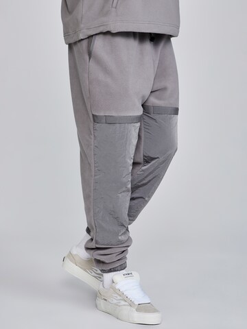Loosefit Pantalon SikSilk en gris