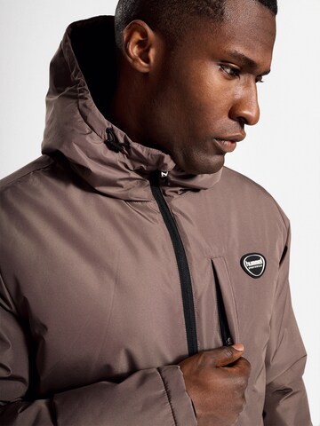Hummel Sportsjakke 'LGC HENRY' i brun