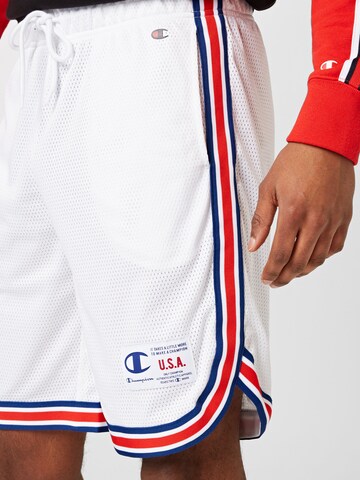 Champion Authentic Athletic Apparel Loosefit Παντελόνι 'Legacy' σε λευκό