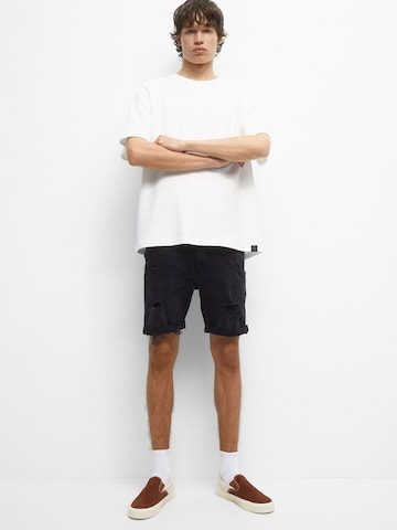 Pull&Bear Regular Shorts in Schwarz