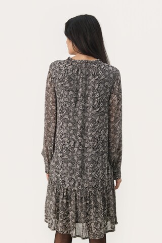 Robe 'Mikaela' Part Two en noir