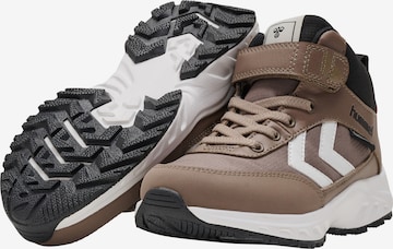Hummel Athletic Shoes in Brown