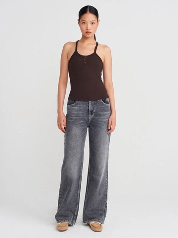 Dilvin Top in Brown