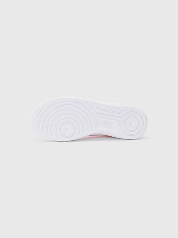 Nike Sportswear - Sapatilhas 'Air Force 1' em branco