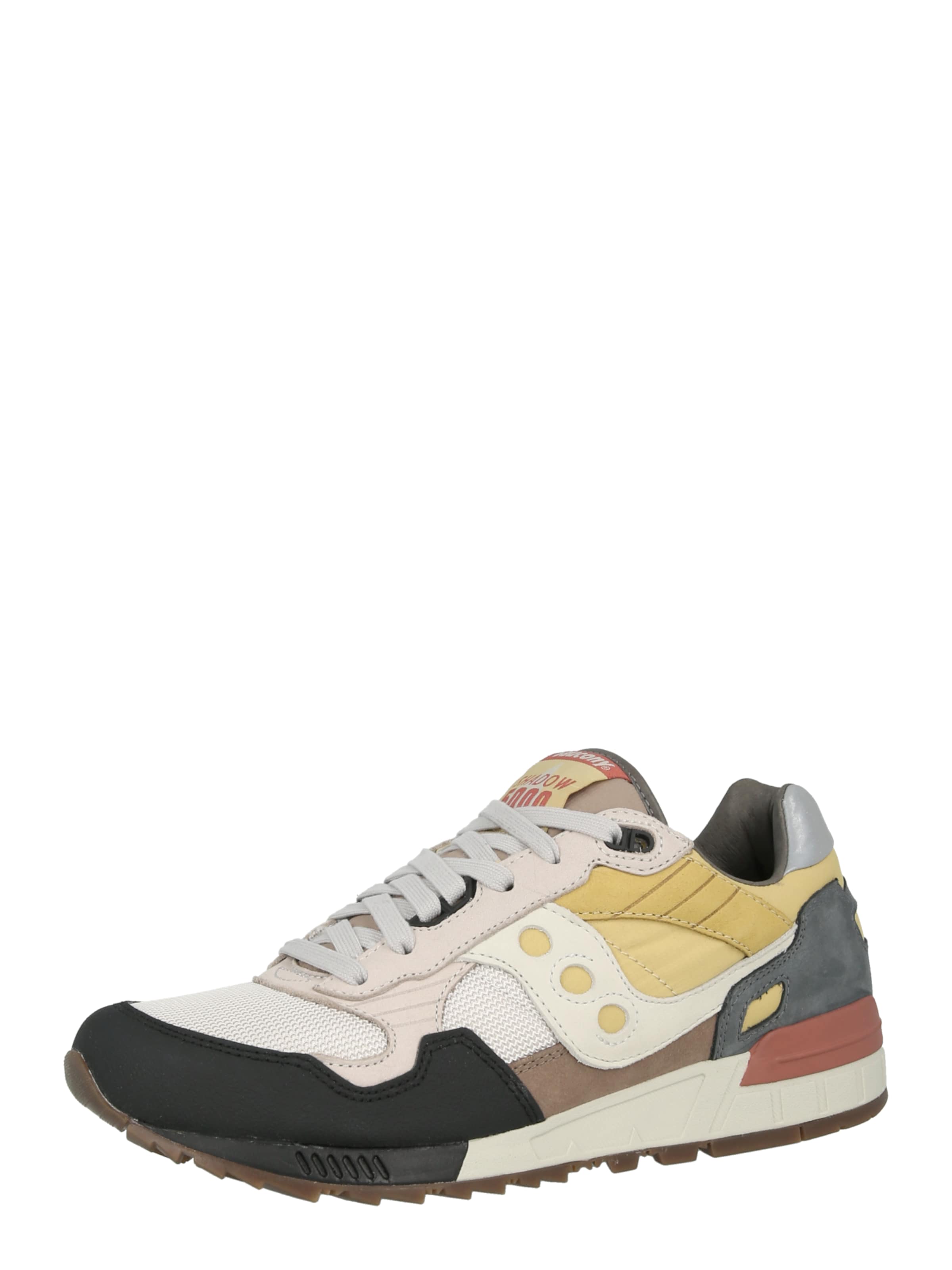 saucony Спортни обувки 'SHADOW 5000' в бежово: отпред