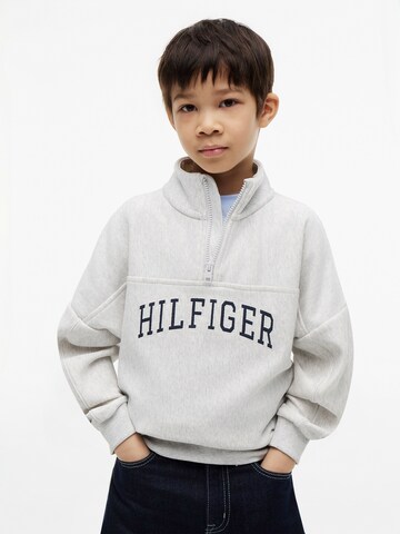 Sweat TOMMY HILFIGER en gris : devant