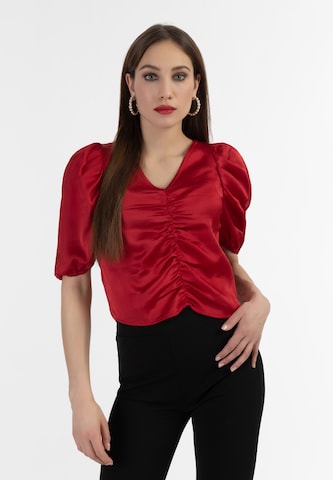 faina - Blusa em vermelho: frente