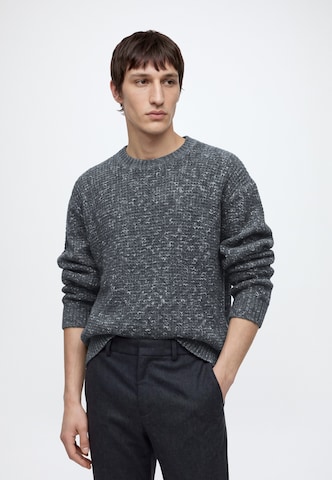 Abercrombie & Fitch Tröja 'ESSENTIAL' i grå: framsida