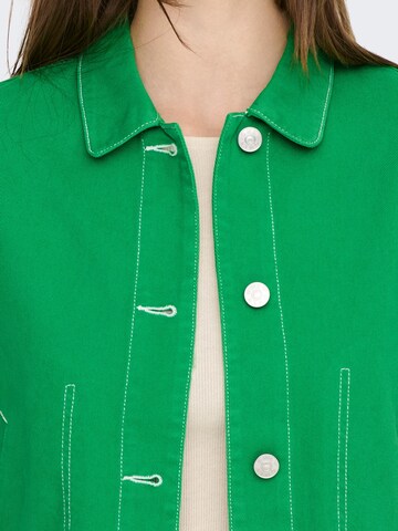 ONLY Between-Season Jacket 'Vaya' in Green