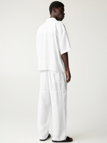 Baggy Pantalon Pull&Bear en blanc