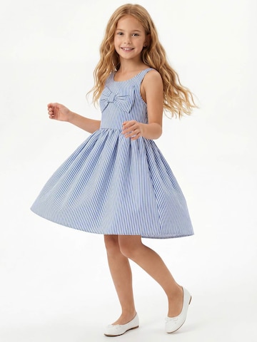 Trendyol Dress in Blue: front