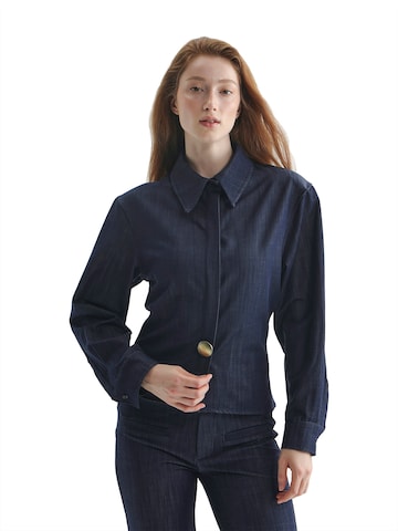 TorWeit Bluse 'Metallic-Button Fitted Blue Shirt'‌‌‌‌ in Blau