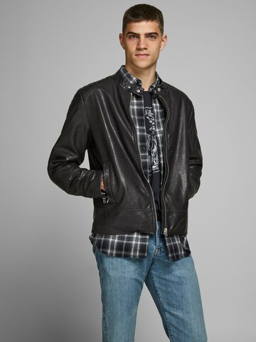 JACK & JONES Between-Season Jacket in Black: front