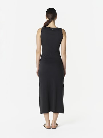 KOROSHI - Vestido de malha em preto