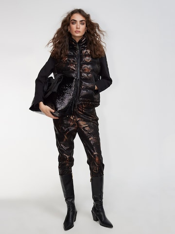 Lola Casademunt Jacke in Braun
