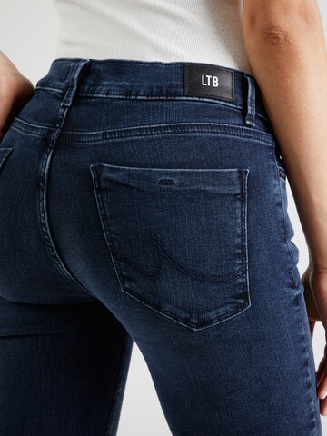 LTB Flared Jeans 'Fallon' i blå