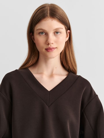 TATUUM - Sudadera 'TOLES' en marrón
