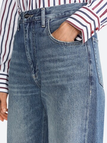 Baggy Jeans de la Rich & Royal pe albastru