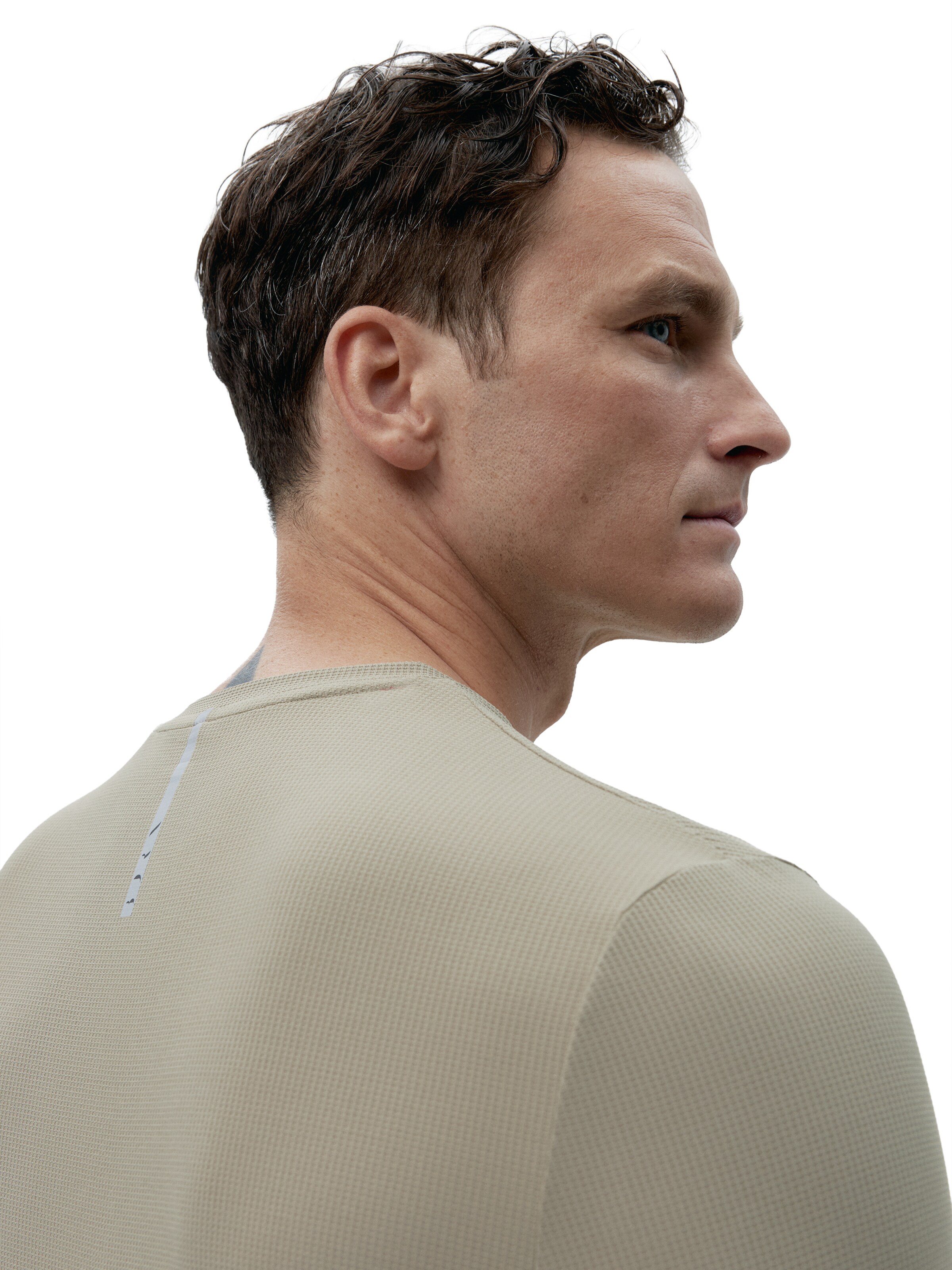 Born Living Yoga Performance shirt ' Nadym ' in Beige