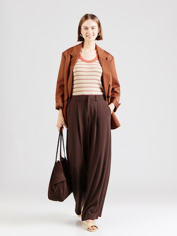 Wide leg Pantaloni di QS in marrone: frontale