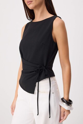Trendyol - Top en negro