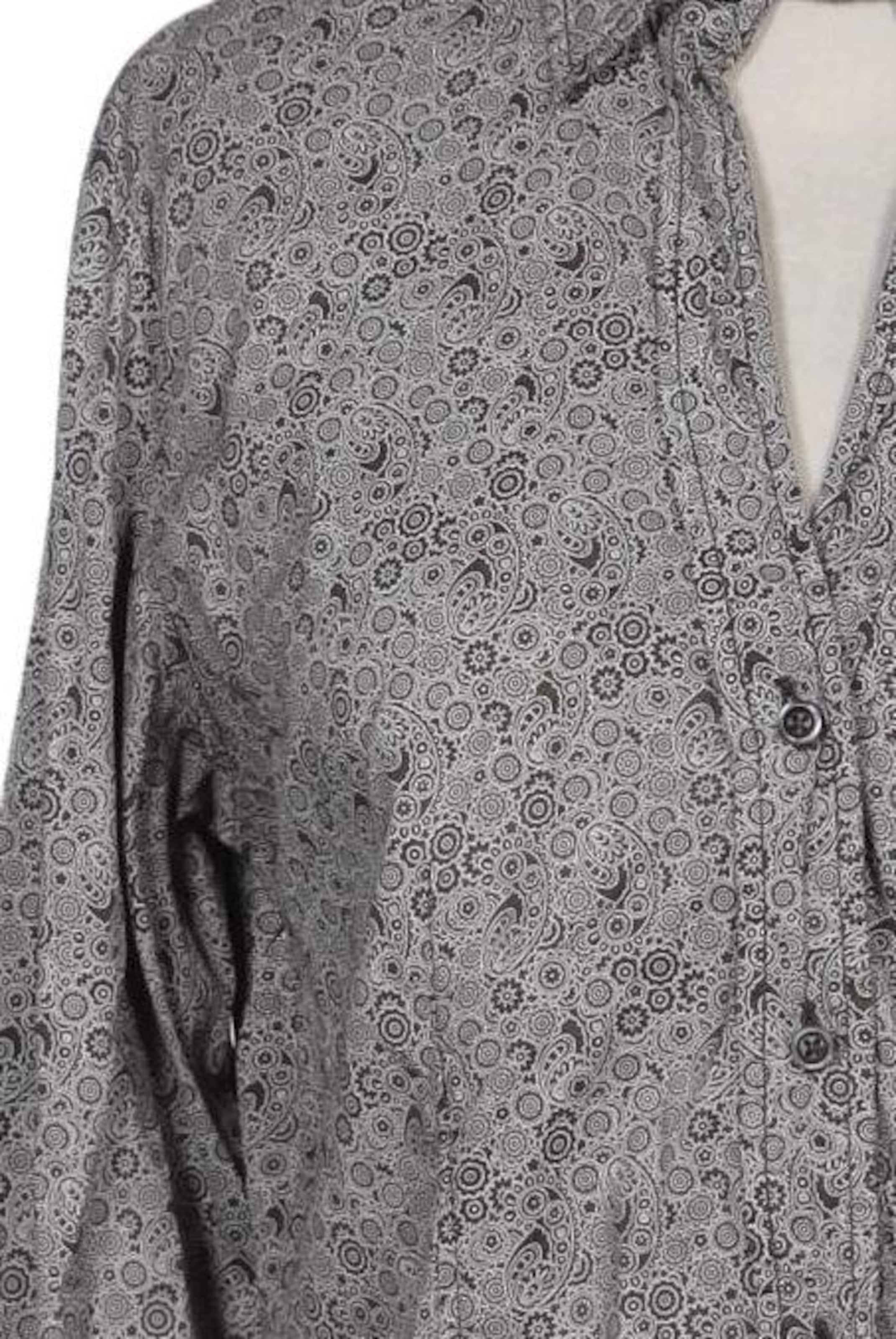 0039 Italy Bluse M in Grau