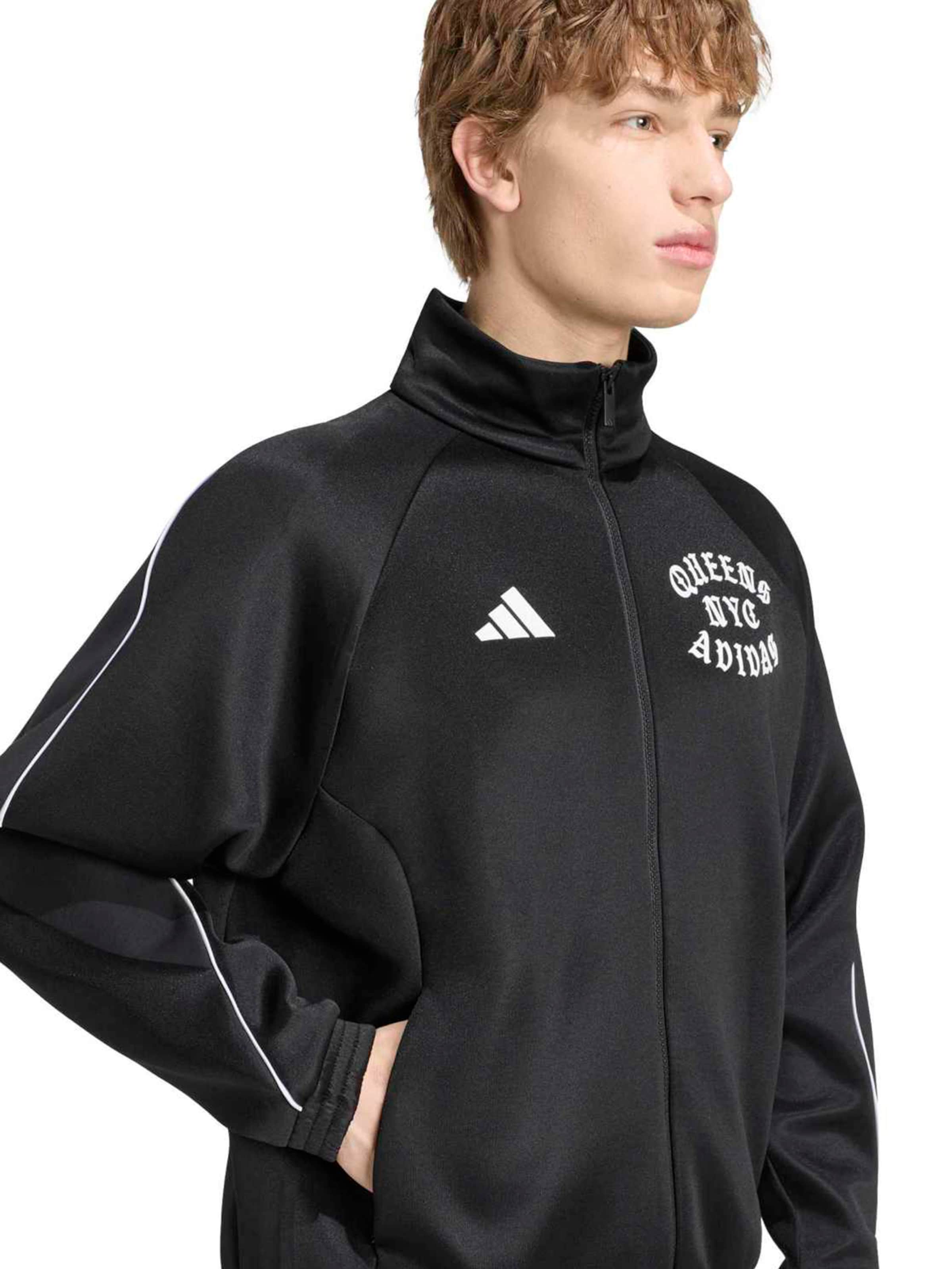 ADIDAS SPORTSWEAR Спортна жилетка с качулка в черно