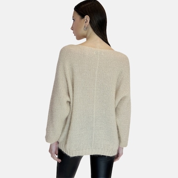 Elara Pullover in Beige
