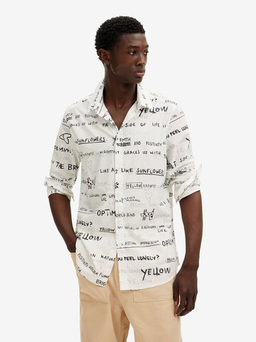 Regular fit Camicia di Desigual in bianco: frontale