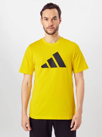 ADIDAS PERFORMANCE - Camiseta funcional en amarillo: frente