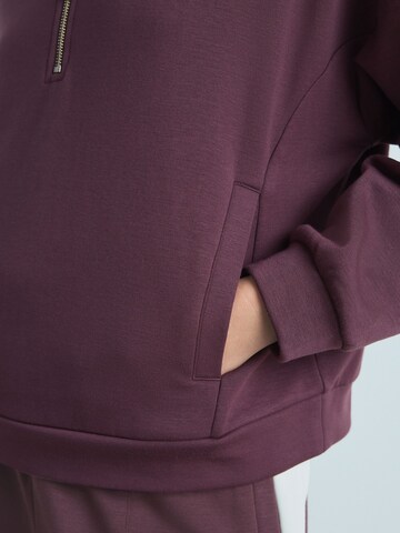 Next Trui in Rood