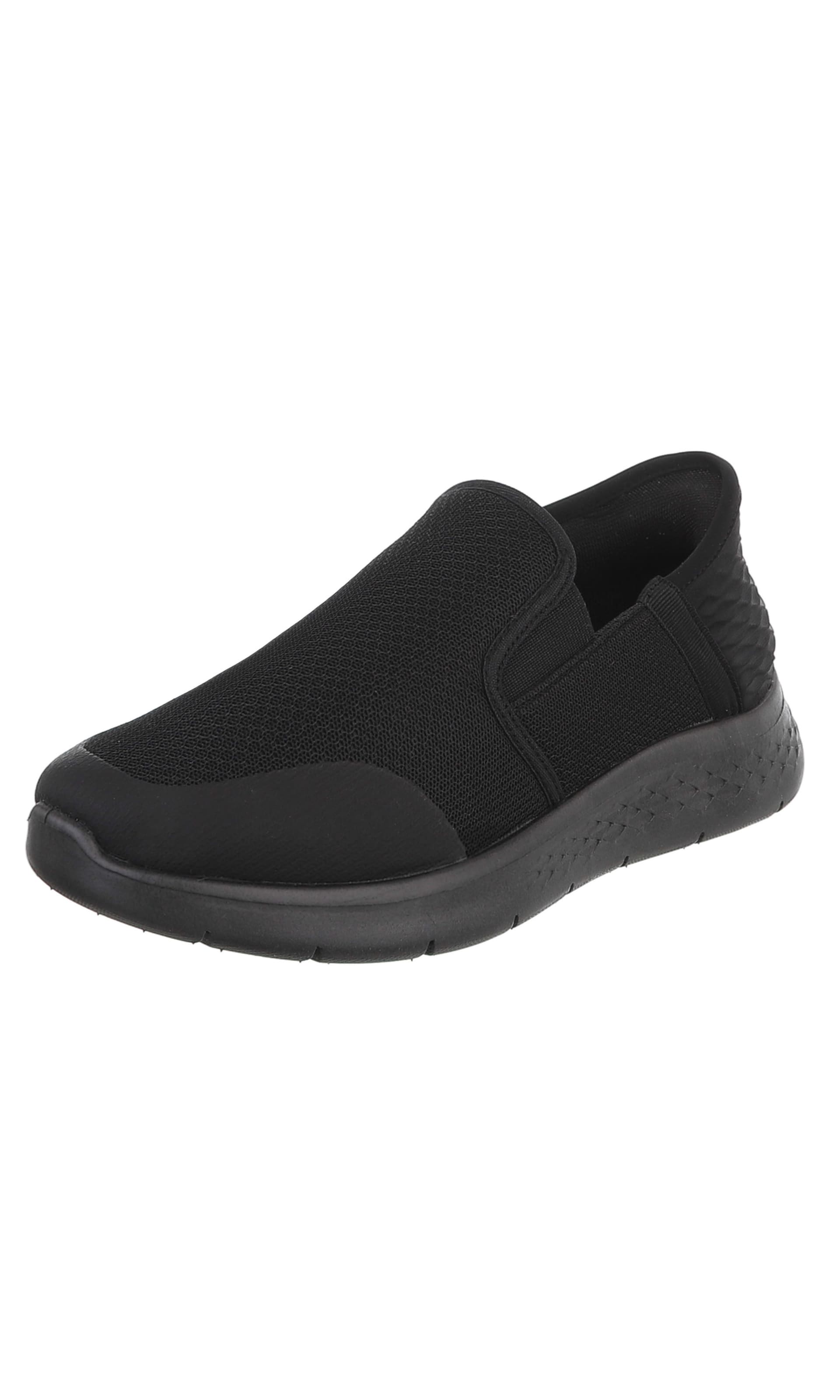 CoolWalk Slip-Ons in Black: front