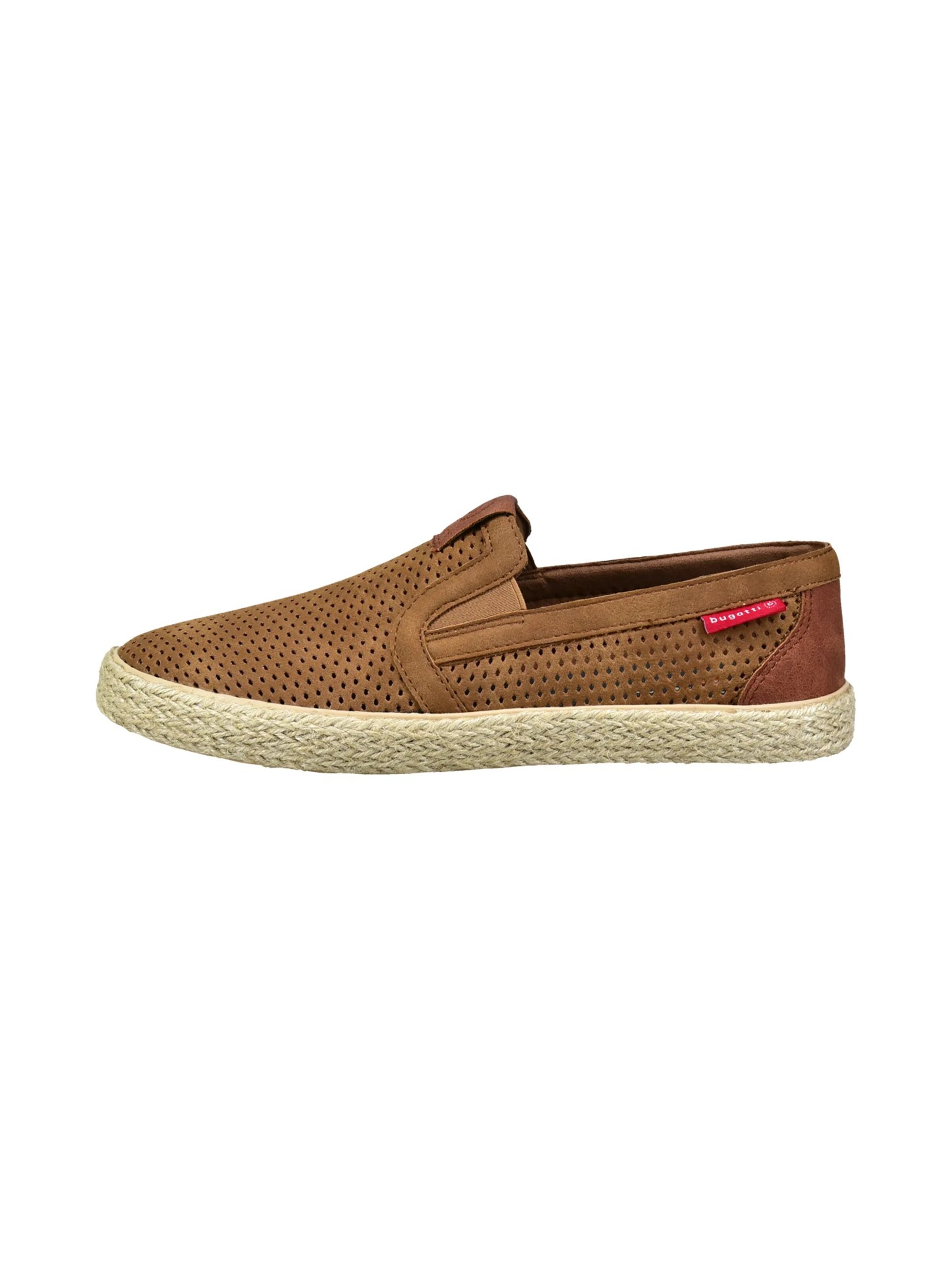 bugatti Slip-on in Brown