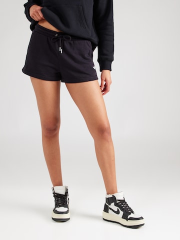 ROXY Regular Sportshorts in Schwarz: predná strana