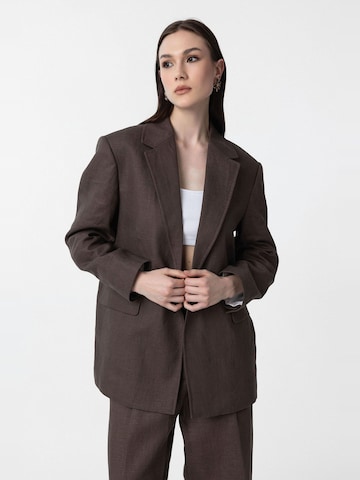 Antioch Between-season jacket in Brown: front