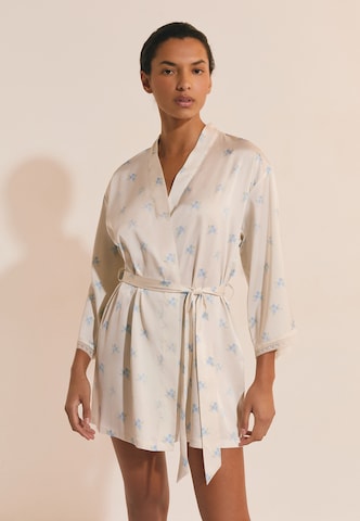 ETAM Ochtendjas 'Noreen' in Beige: voorkant