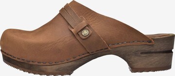 SANITA Clogs in Brown: front