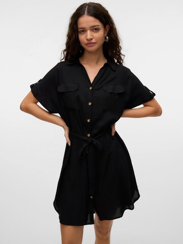 Robe-chemise 'VMBumpy' VERO MODA en noir