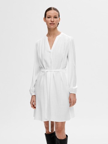 Robe 'Viva' SELECTED FEMME en blanc : devant