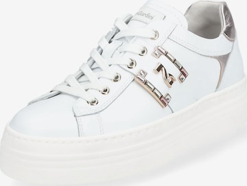 Nero Giardini Athletic Lace-Up Shoes 'E409967D' in White: front