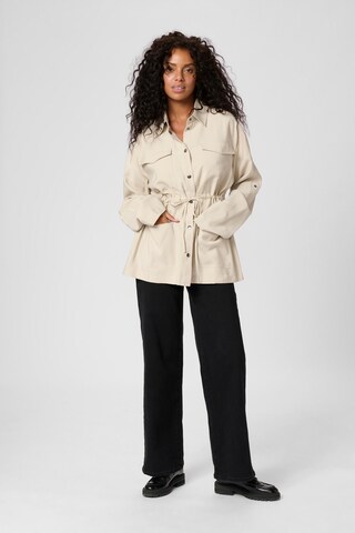 Kaffe Tussenjas in Beige