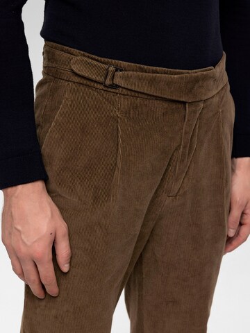 Antioch - Loosefit Pantalón en marrón