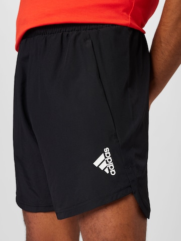 ADIDAS SPORTSWEAR Regular Спортен панталон 'Designed For Movement' в черно