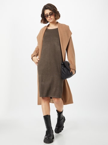 SAINT TROPEZ Knitted dress 'Mila' in Brown